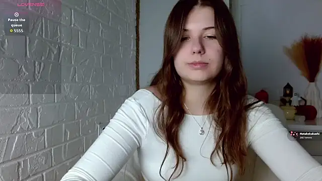 Snapshot of SayMeow_ chatting on October 19, 6:15 am SayMeow  online show from October 19, 6:15 am