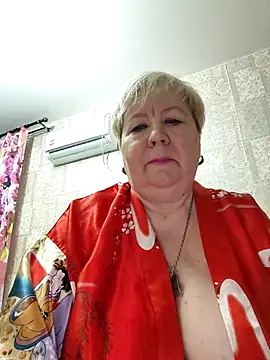 EffectFiona online show from January 14, 10:48 pm