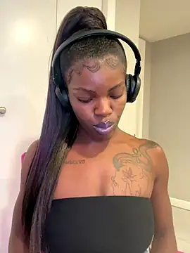 Snapshot of wishwashhy22 chatting on September 28, 5:47 am wishwashhy22 online show from September 28, 5:47 am