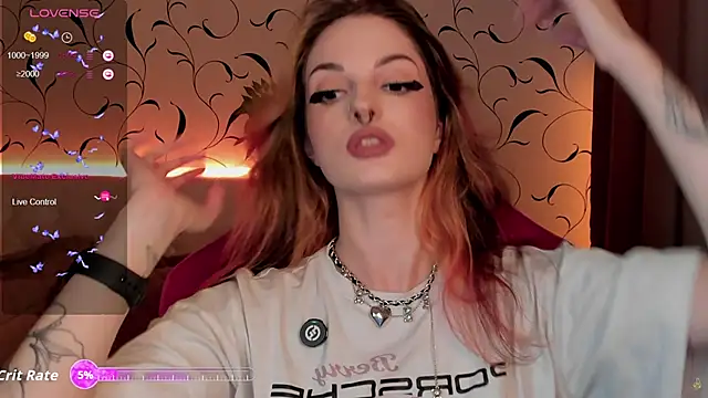 BratzieDarsie online show from September 29, 11:26 am