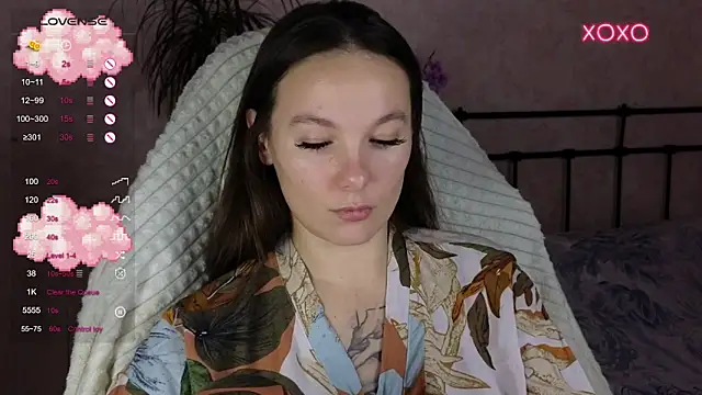 lil luna x online show from November 13, 10:31 pm