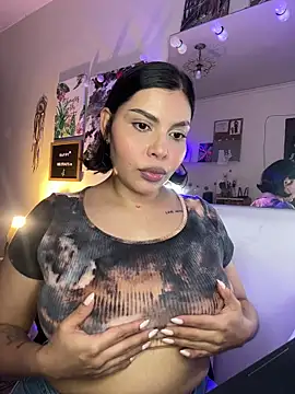 GigiiStone online show from January 13, 10:36 pm