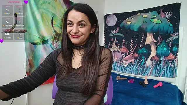 LovelyAzucena online show from January 14, 3:50 pm