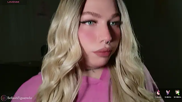 Snapshot of Bellash_Figueredo chatting on October 16, 10:01 pm Bellash Figueredo online show from October 16, 10:01 pm