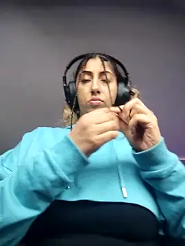 Hotasiansensation online show from October 15, 9:56 am