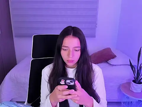 Camila ec2 online show from February 25, 2:10 am