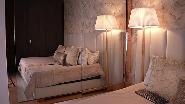 Rosalie vega online show from February 16, 4:40 pm