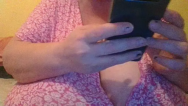 Nataliesbestjuggs online show from October 29, 3:25 pm