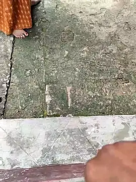 COUPLLE VILLAGE online show from October 6, 2:50 am