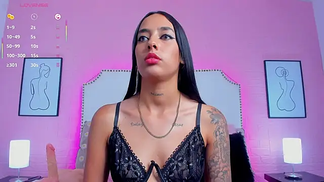 charlotte kisss online show from October 4, 8:57 pm