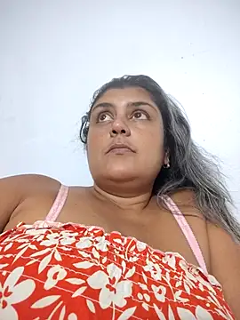 AlyDenalioficial online show from November 8, 6:35 pm