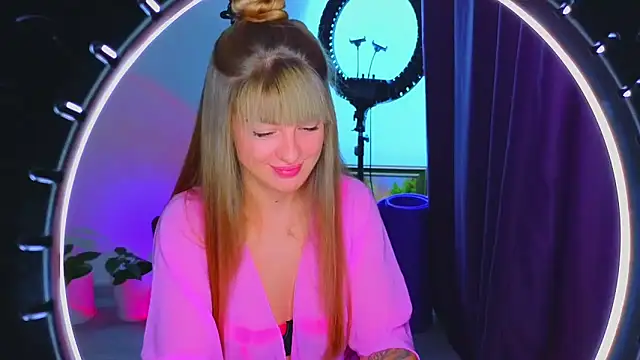  comefeelme  online show from November 27, 11:35 am