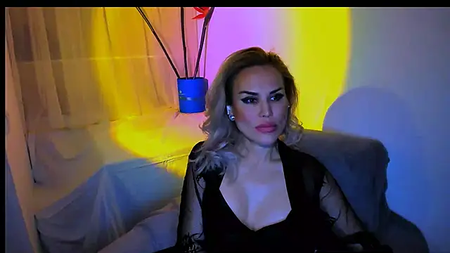 Radmila Queen  online show from September 24, 6:29 pm