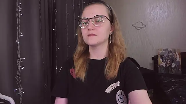 MissBrightShine online show from December 18, 12:10 pm