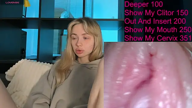 Snapshot of jannemary chatting on September 29, 3:44 am jannemary online show from September 29, 3:44 am