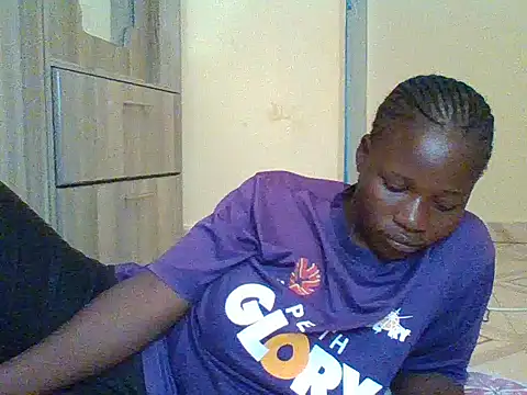 prettychic5 online show from January 14, 7:46 am