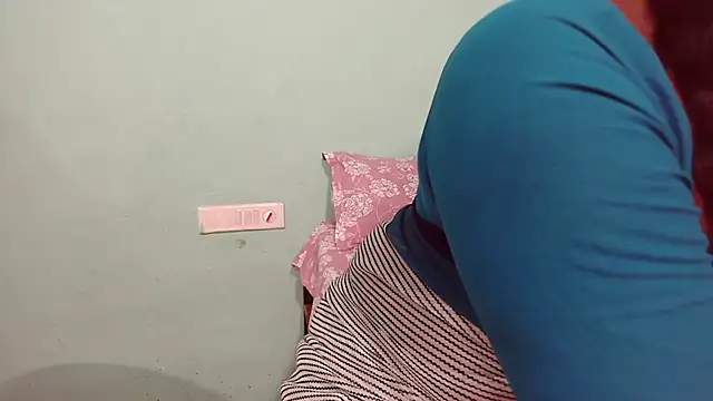 shrutitelugu69 online show from February 23, 2:27 pm