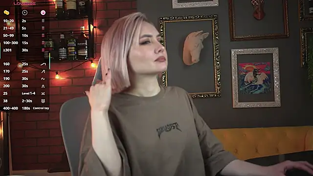 ReiYosimoto online show from November 30, 3:49 pm