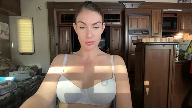 Snapshot of Milfywaysx chatting on October 16, 7:16 pm Milfywaysx online show from October 16, 7:16 pm