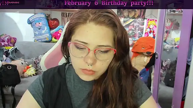 soficammy online show from February 3, 10:34 pm